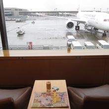 成田空港国際線 JALサクララウンジ