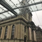 ベルン駅すぐそばの教会