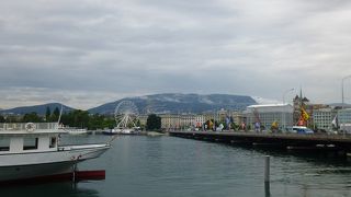 モンブラン通り、モンブラン広場、モンブラン橋