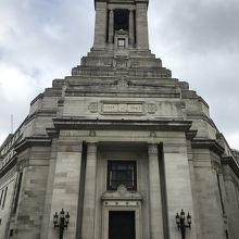 外観も立派です