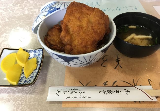 脂っこさも少ないカツ丼