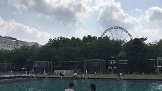 ブダベストの街中にある　大きな公園