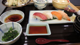 サンシャインの和食レストラン