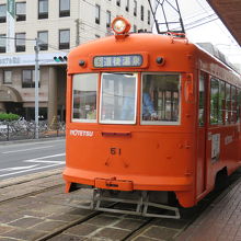 伊予鉄はミカン色