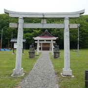 宗谷公園の一画に佇む小さな神社