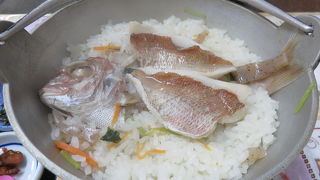 美味いと言えば美味い　安いと言えば安い