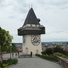 シュロスベルグ丘にある時計塔