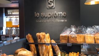 普通に美味しかったけど、並んでまで買うほどでは無かったかな...