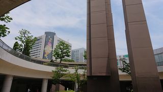 円形のバスターミナル