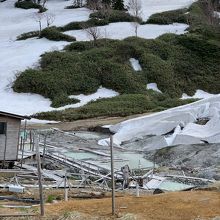 道路から見た藤七温泉