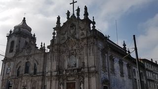 アズレージョの美しい教会