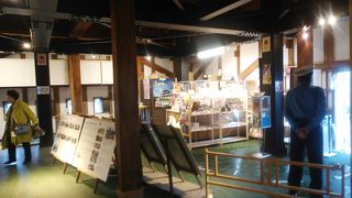 三施設共通券を購入して入場し、天守からの桜が満開で綺麗でした。