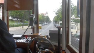 ２８番線は８時半前なら空いている