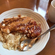 チキンカツピラフがまいう～    エスカロップみた～い