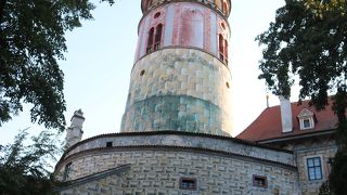 お城に入ってすぐ左手