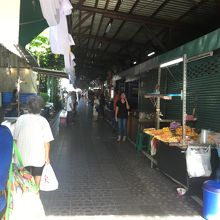 午前８時～皆さん敬礼