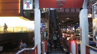 王妃生誕記念日の利用