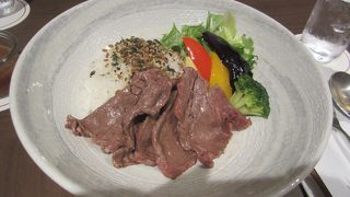 時間がないけど、美味しいものをさっと食べたいときには最適