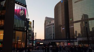 数寄屋橋の交差点はたいへんおすすめのポイント