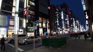 銀ブラするならまずこの通りです！