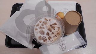 クロワッサンが有名です