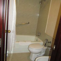 バスタブがあります。お湯の温度および湯量も十分です。