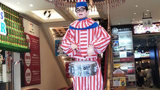 道頓堀の定番記念写真スポット