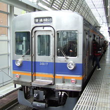 関空だけでなく、和歌山へ行く列車もあります