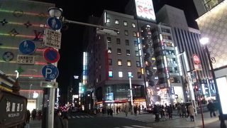 ゆっくりと徒歩散策するには最高