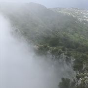 時間が許せば山頂からの景色を楽しまれて下さい