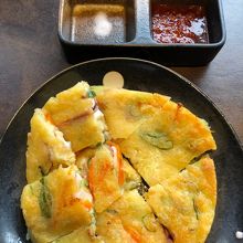 おつまみにチヂミをオーダーしました