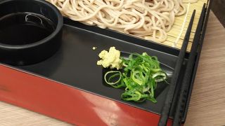 天満駅の近くにあります。