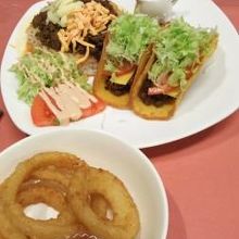 タコスとタコライス By にょろにょろ うーたくん チャーリー多幸寿 国際通り店のクチコミ フォートラベル タコスとタコライス By にょろにょろ うーたくん チャーリー多幸寿 国際通り店のクチコミ フォートラベル
