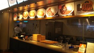 カレーの専門店