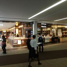 店舗も充実している