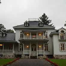 青木周蔵の別邸があります