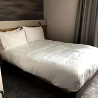 ギシギシベッド