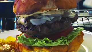 人気のハンバーガー   ASクラシックスダイナー