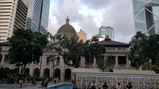 セントラルのど真ん中