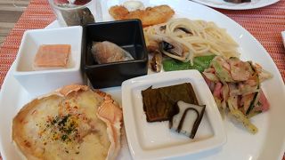 おばちゃん達はディナービュッフェも行っちゃいます