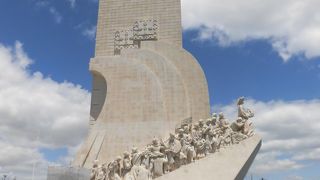 国の盛衰を感じさせる