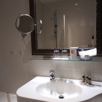 備品と共にバスオイルとバスソルトがありました