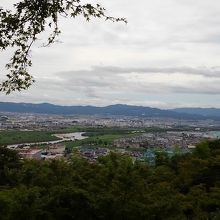展望台から京都方面を望む