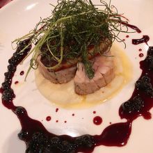 マグロのバルサミコソース