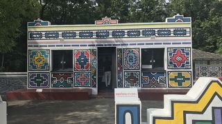 現代美術のような家