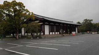 国宝や重要文化財の仏像が多数