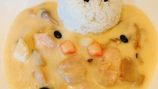 セルフサービスの簡単な食堂