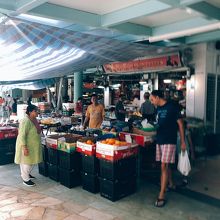 マーケット。