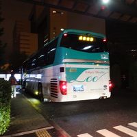 成田空港行きのバスがあります。