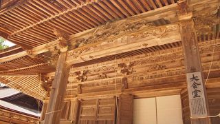 現在のものは江戸時代後期に再建したもの